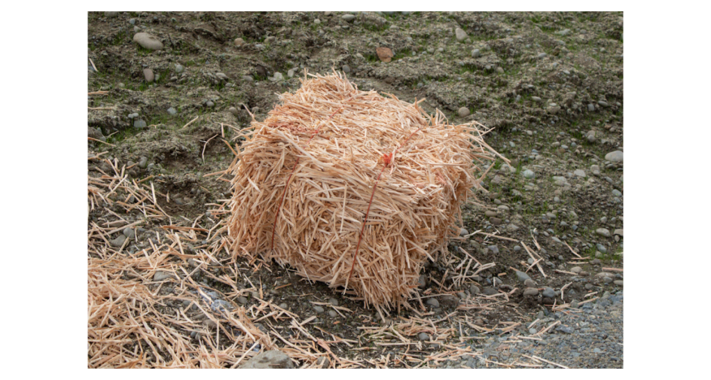 WoodStraw Bale